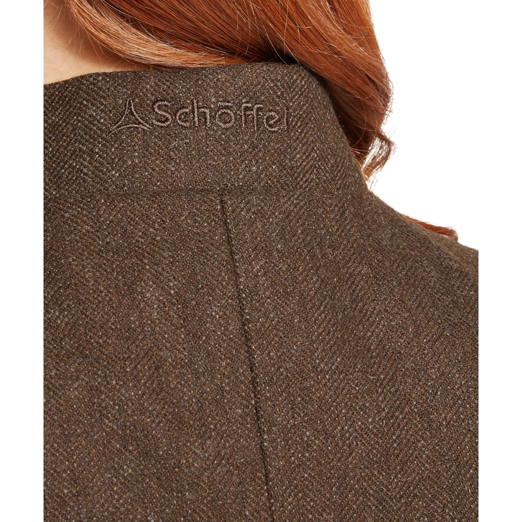 Rear Collar Close Up